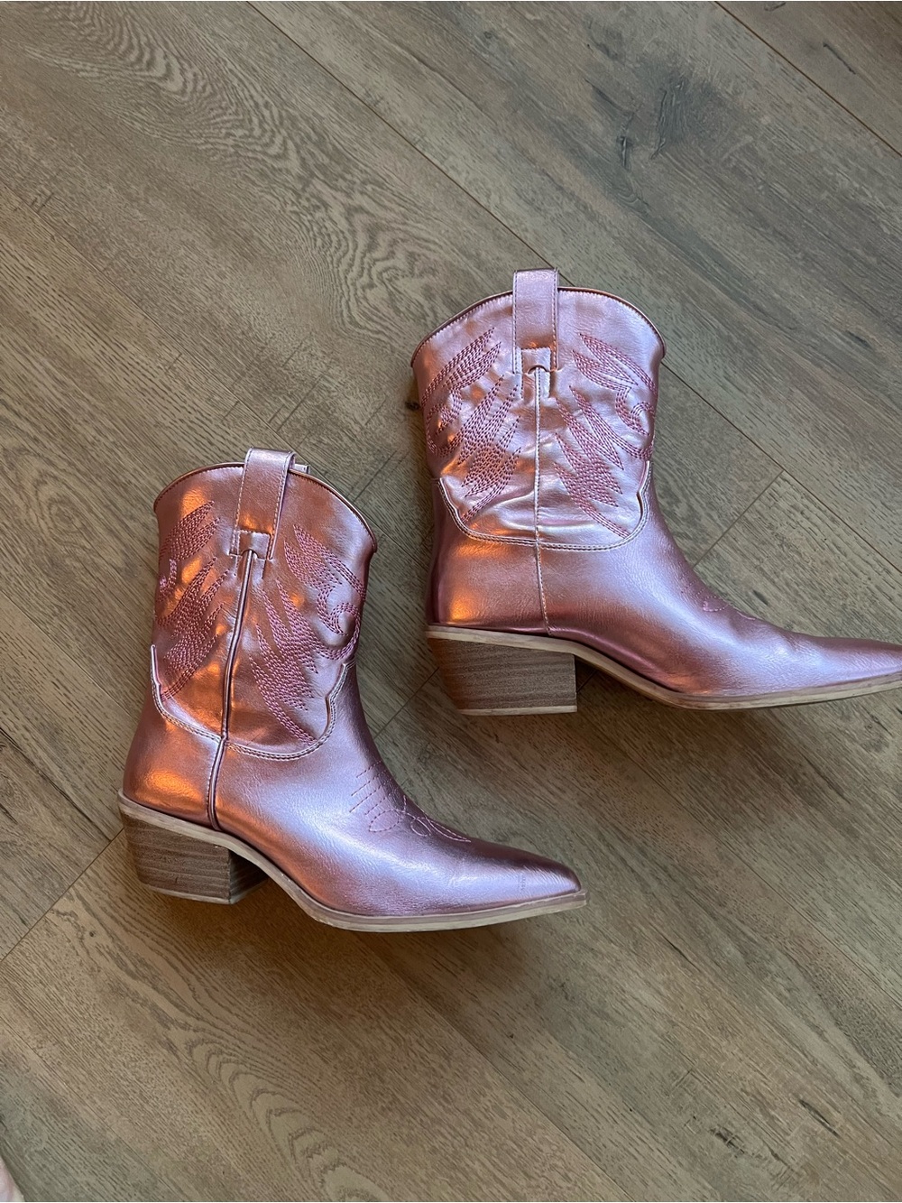 Shu ShopMetallic Pink Western Ankle Boots